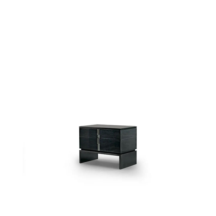 Black&More Nightstand
