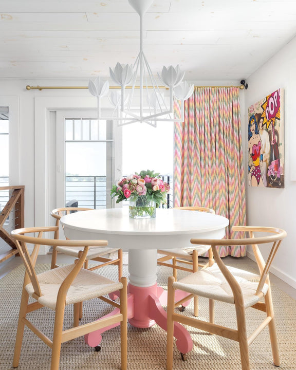 Alberto Small Single Tier Chandelier, a premium Chandelier light by Visual Comfort & Co. Close - up image of its design.