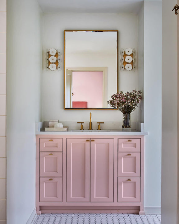 Leighton Small Sconce, a premium Decorative light by Visual Comfort & Co. Close - up image of its design.