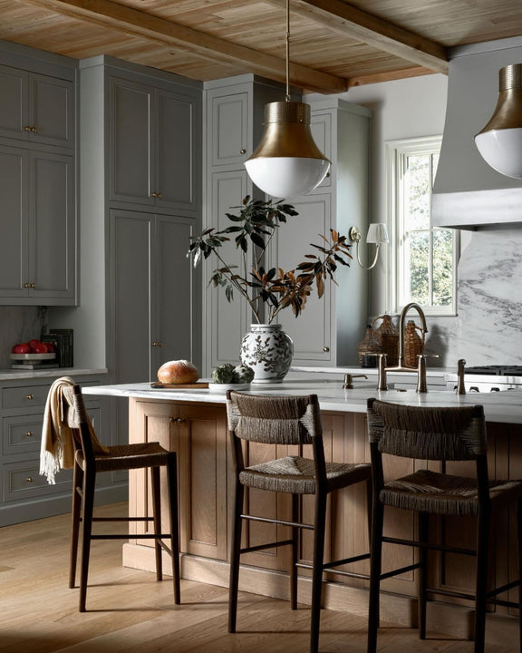 Precision Large Pendant, a premium Pendant light by Visual Comfort & Co. Close - up image of its design.