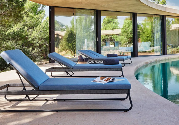 Outdoor Lounge Furniture