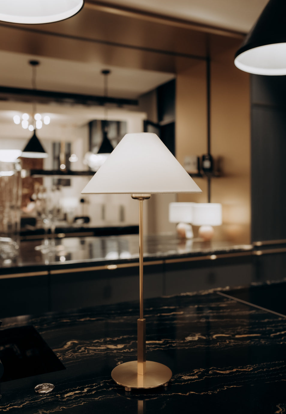 Hackney 24" Cordless Buffet Lamp, a premium Cordless & Rechargeable light by Visual Comfort & Co. Close - up image of its design.