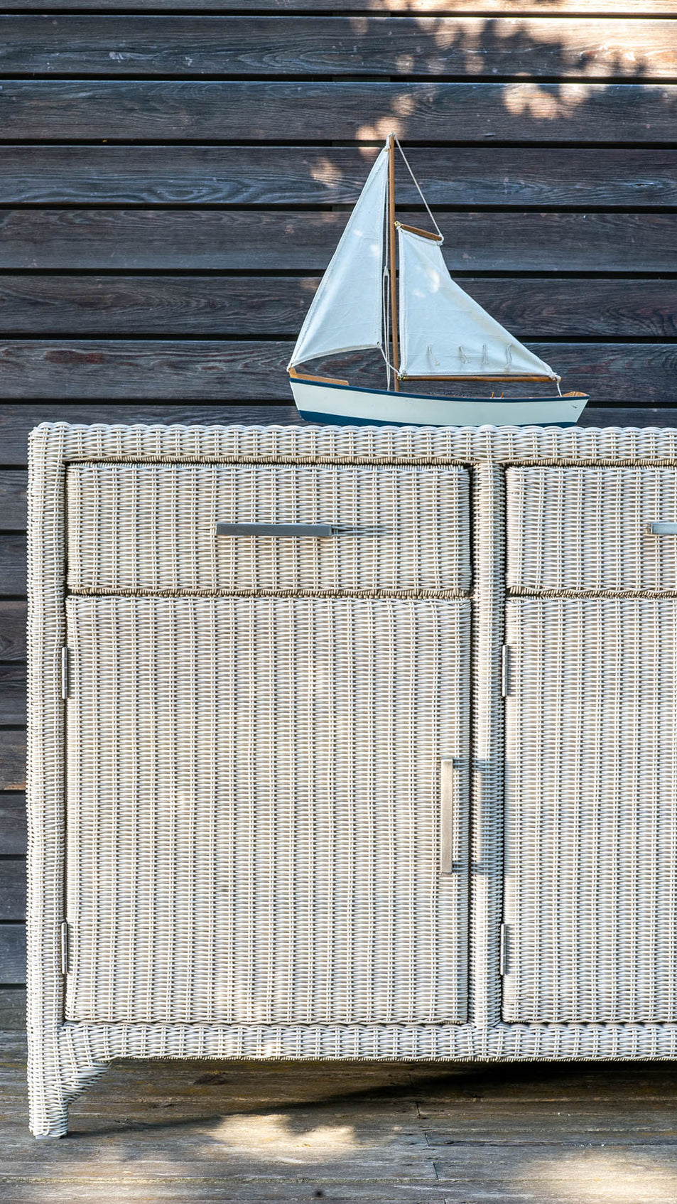 Madison Sideboard 3 Doors