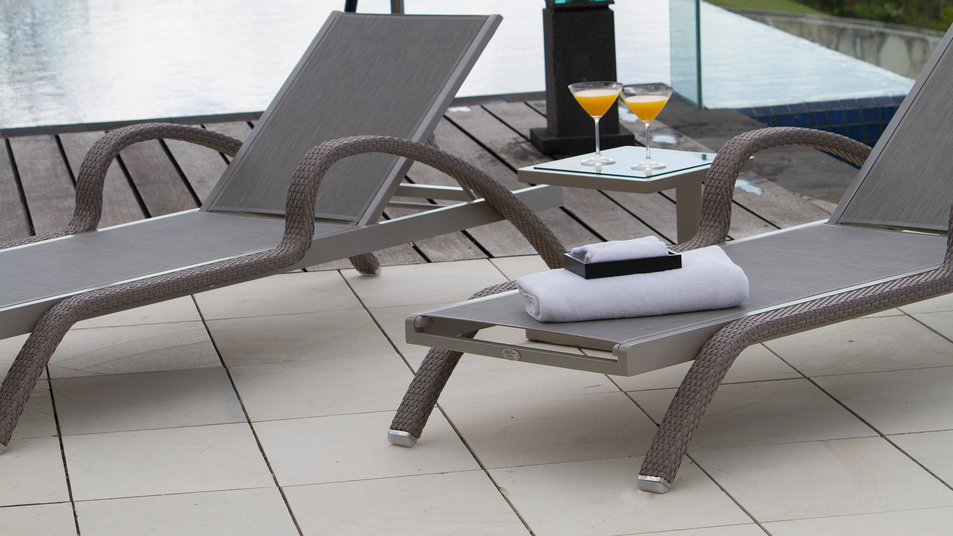 PALACIO Lounger