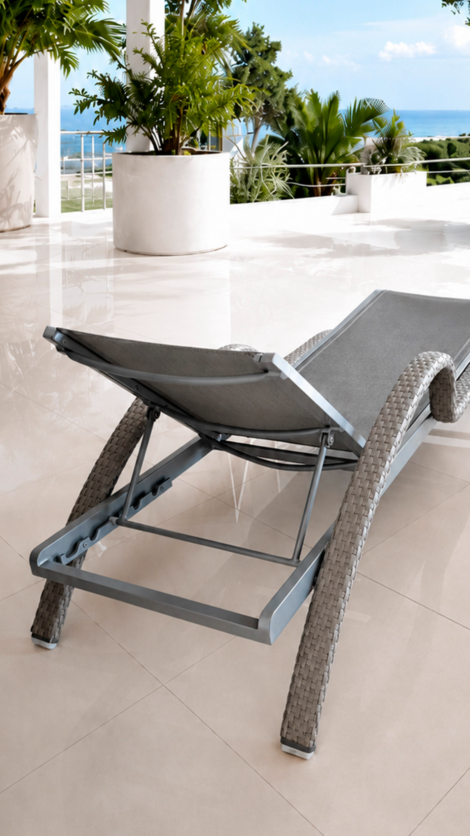 PALACIO Lounger