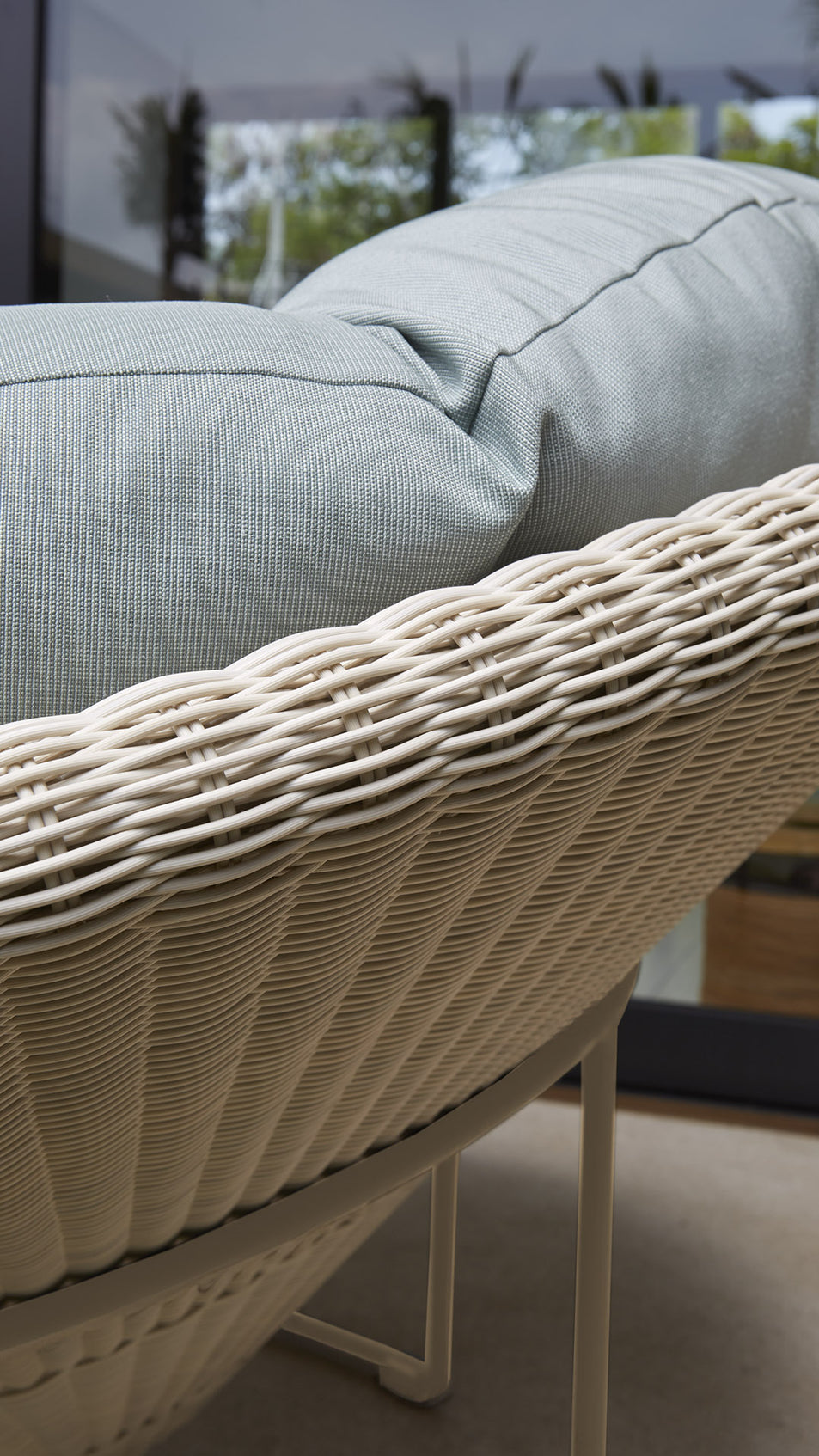Luna Armchair