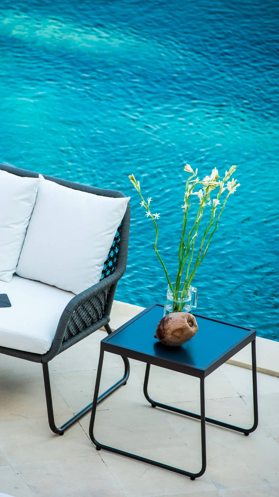 Moma Side Table 50x57