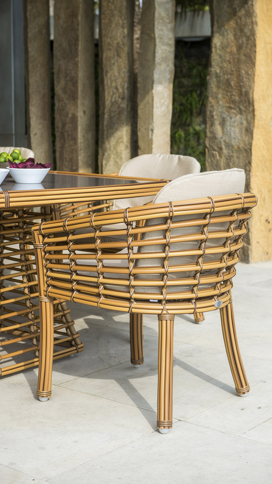 Villa Dining Armchair