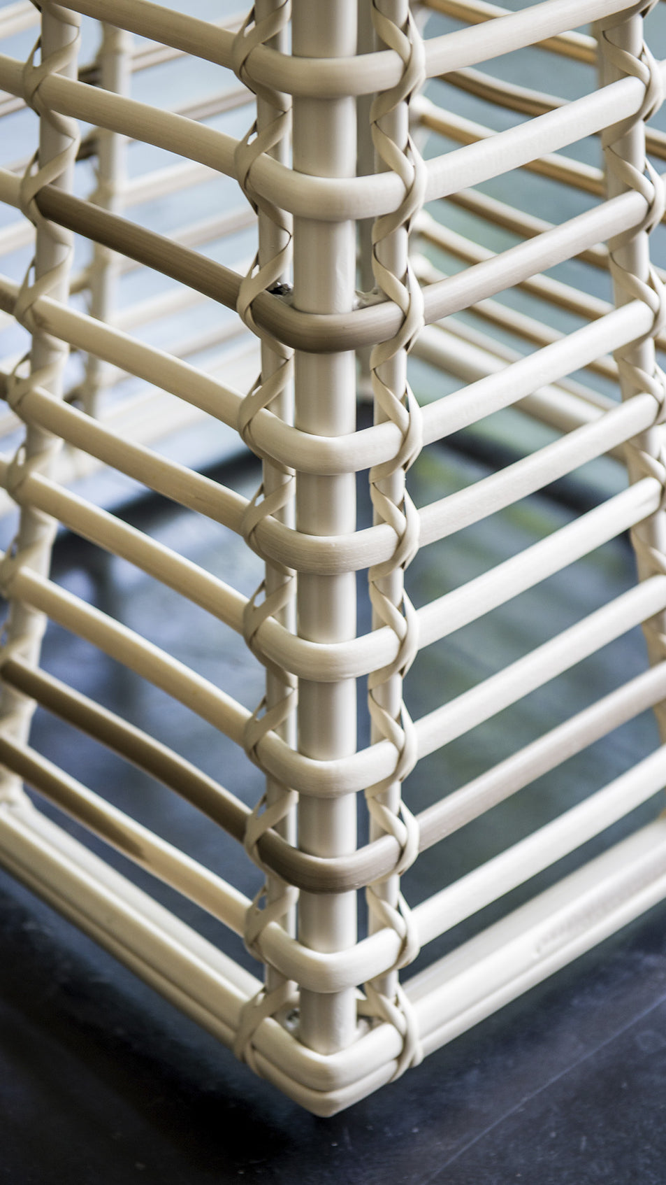 Villa Dining Table 120x120