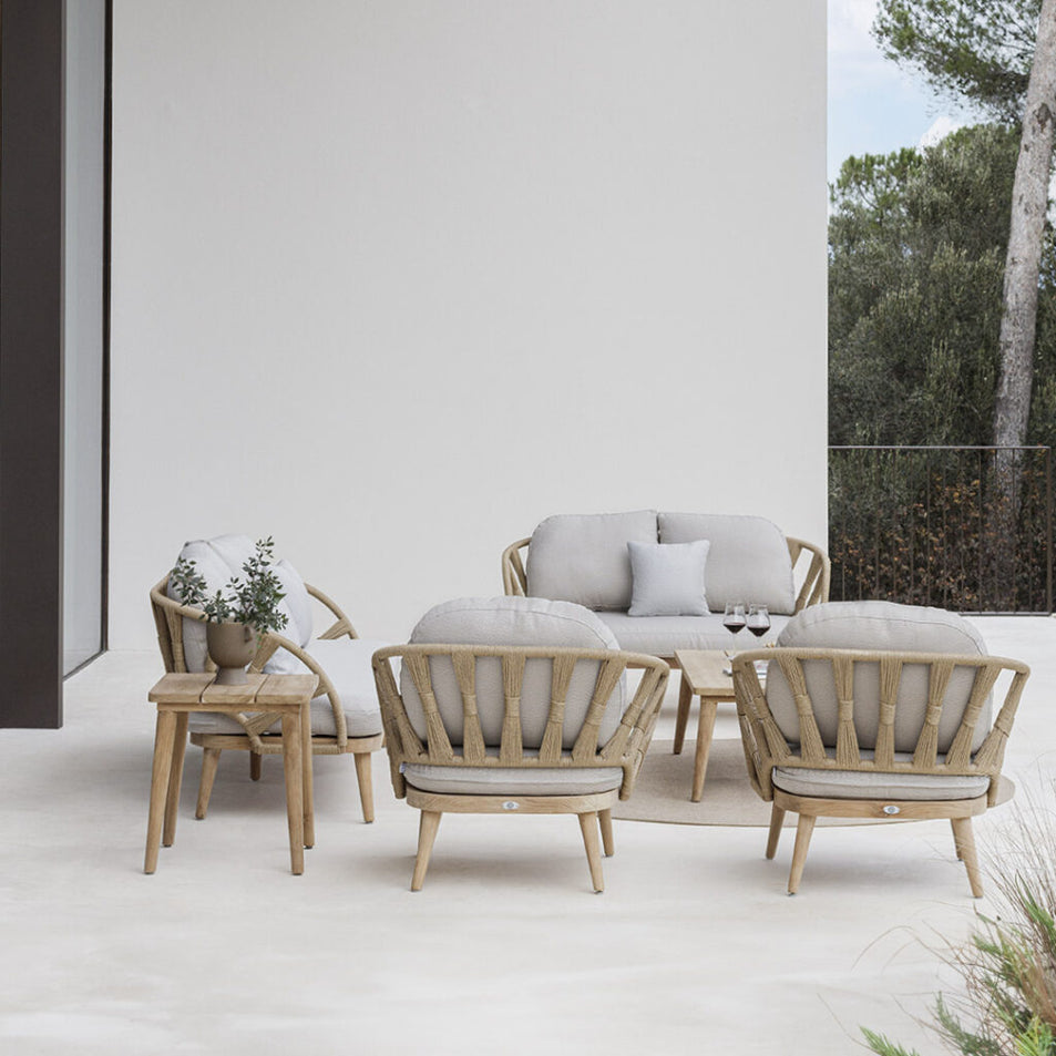Krabi Loveseat
