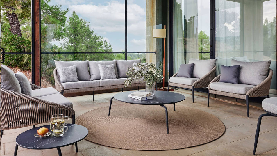 Rodona Loveseat