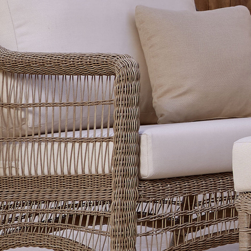 Arena Armchair