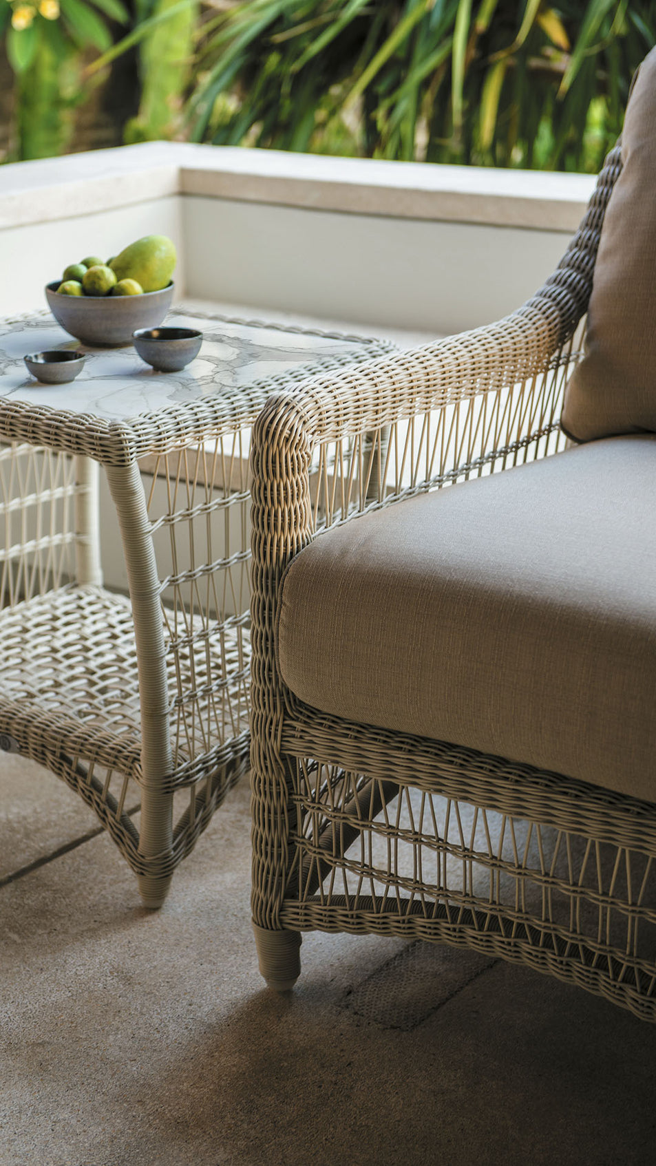 Arena Armchair