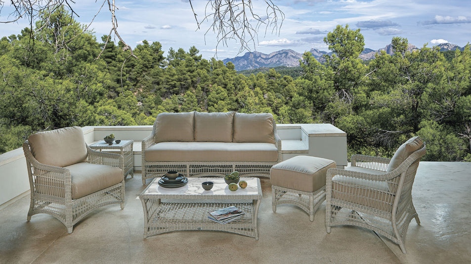 Arena Coffee Table 112x57