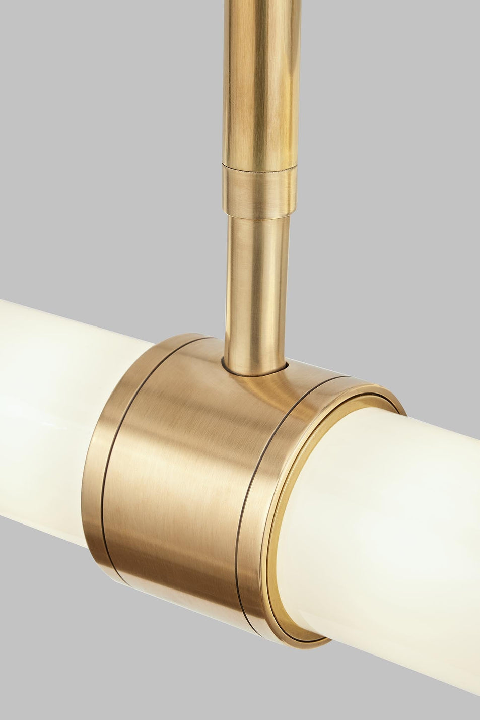 Calumn 4-Light Chandelier in Natural Brass