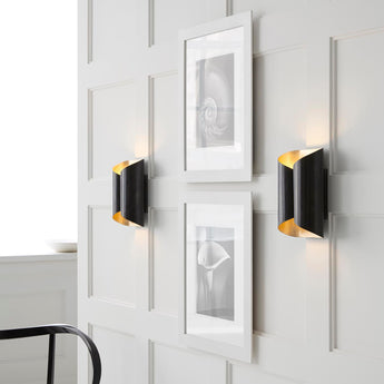 Selfoss Sconce, a premium Decorative light by Visual Comfort. Close - up image of its design.