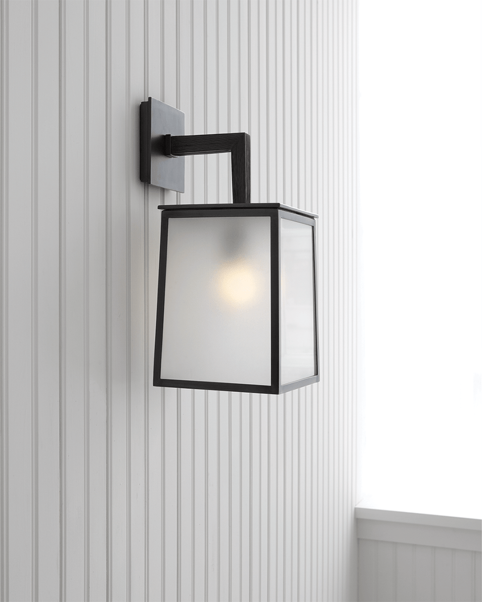 Ojai Large Sconce, a premium Wall light by Visual Comfort & Co. Close - up image of its design.