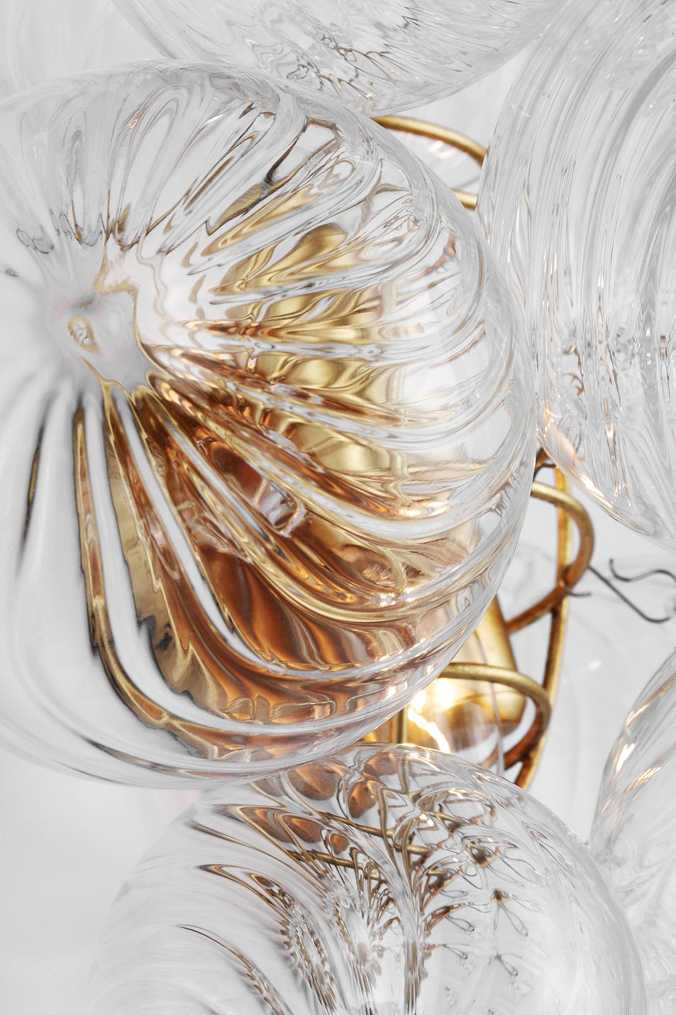 Talia Medium Sconce in Gild with Clear Swirled Glass