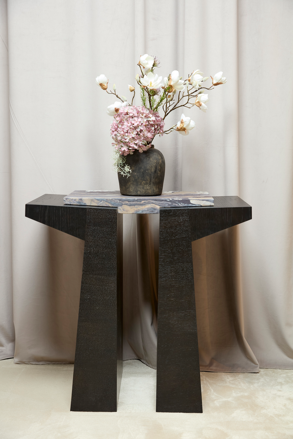Tecton Small Console