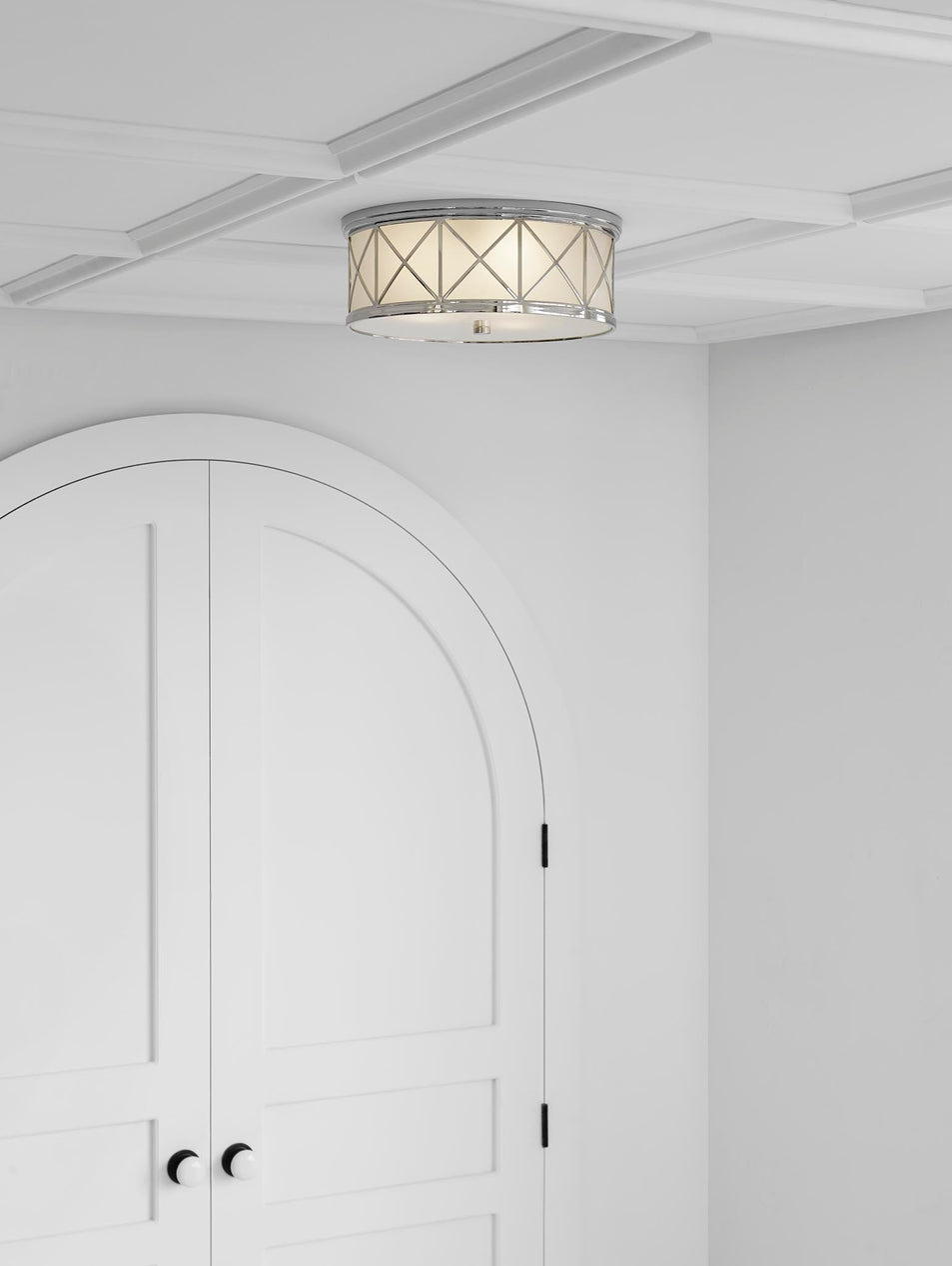 Montpelier Large Flush Mount, a premium Flush Mount light by Visual Comfort. Close - up image of its design.