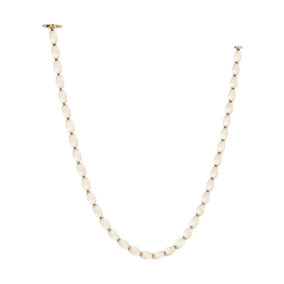 Collier Alabaster 108 Chandelier, a premium Chandelier light by Visual Comfort & Co. Close - up image of its design.