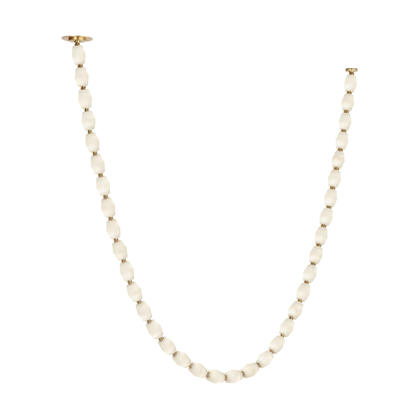 Collier Alabaster 108 Chandelier, a premium Chandelier light by Visual Comfort & Co. Close - up image of its design.