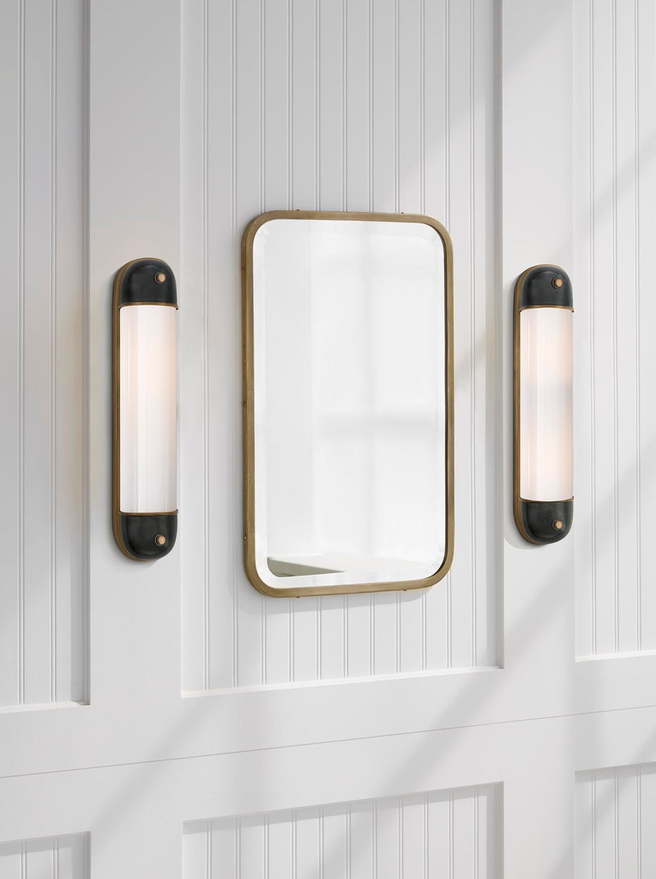 Selecta Long Sconce, a premium Bath light by Visual Comfort. Close - up image of its design.