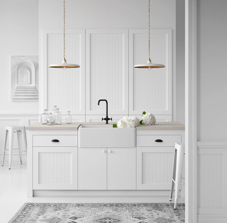 Piatto Medium Pendant in Hand-Rubbed Antique Brass with Plaster White Shade