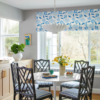 Hampton Medium Chandelier, a premium Chandelier light by Visual Comfort & Co. Close - up image of its design.