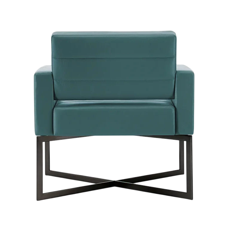 Poltrona Black&More con gambe in metallo