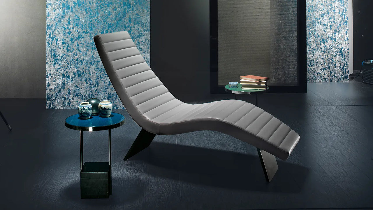 Black&More Side Table