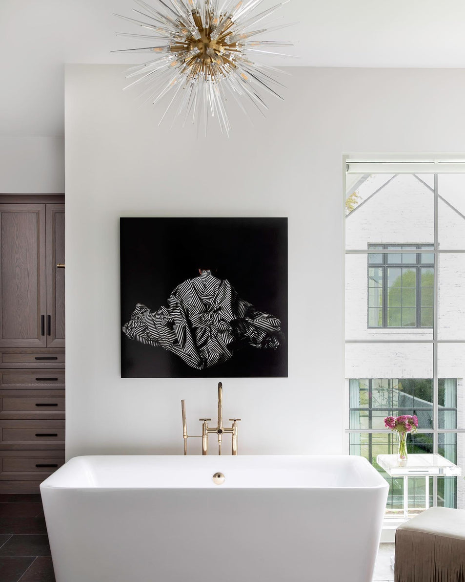 Quincy Medium Sputnik Chandelier, a premium Chandelier light by Visual Comfort & Co. Close - up image of its design.