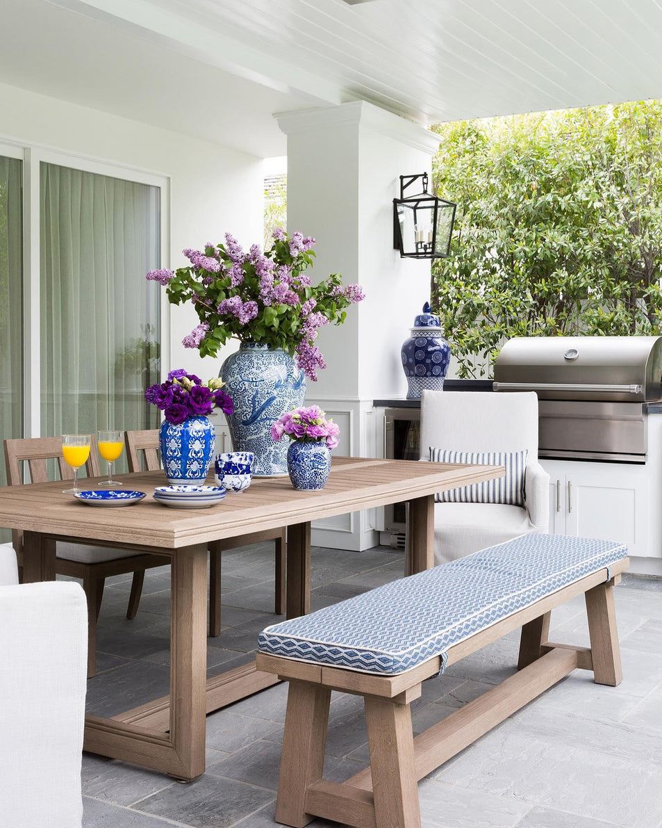 Darlana Medium Bracket Lantern, a premium Wall light by Visual Comfort & Co. Close - up image of its design.