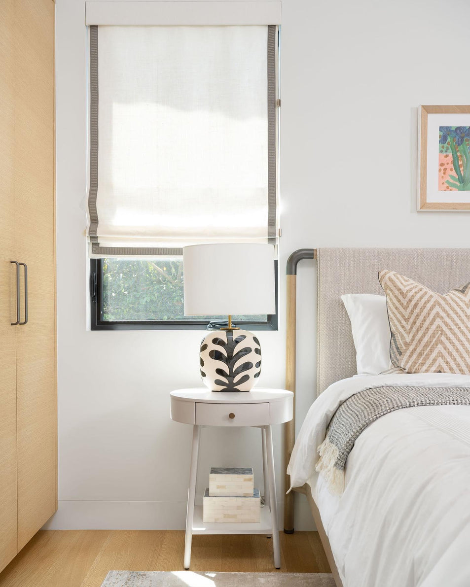 Parkwood Medium Table Lamp, a premium Decorative light by Visual Comfort & Co. Close - up image of its design.