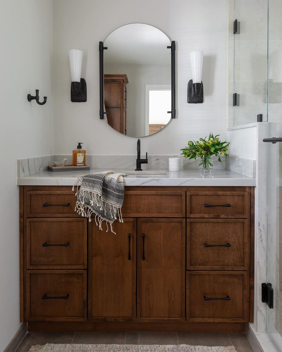 Utopia Small Single Bath Sconce, a premium Bath light by Visual Comfort & Co. Close - up image of its design.