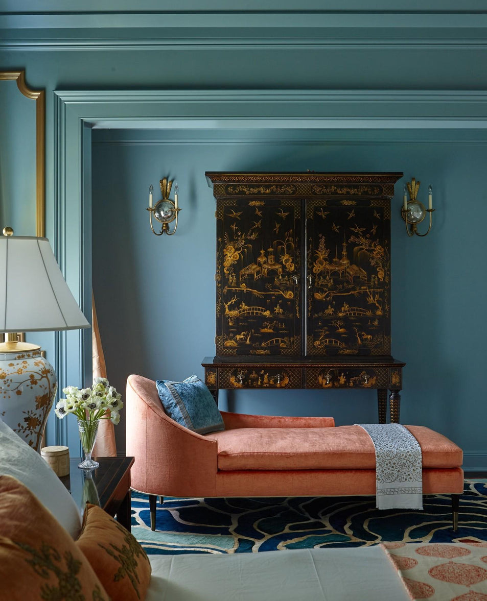 Gramercy Large Double Sconce, a premium Decorative light by Visual Comfort & Co. Close - up image of its design.