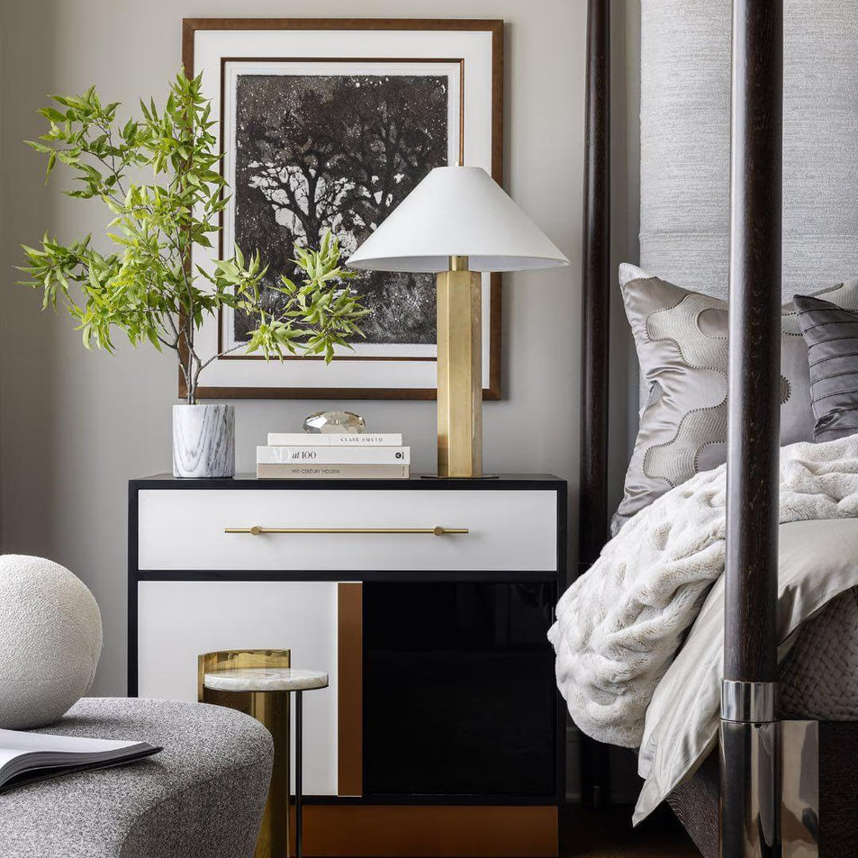 Olivier Medium Table Lamp