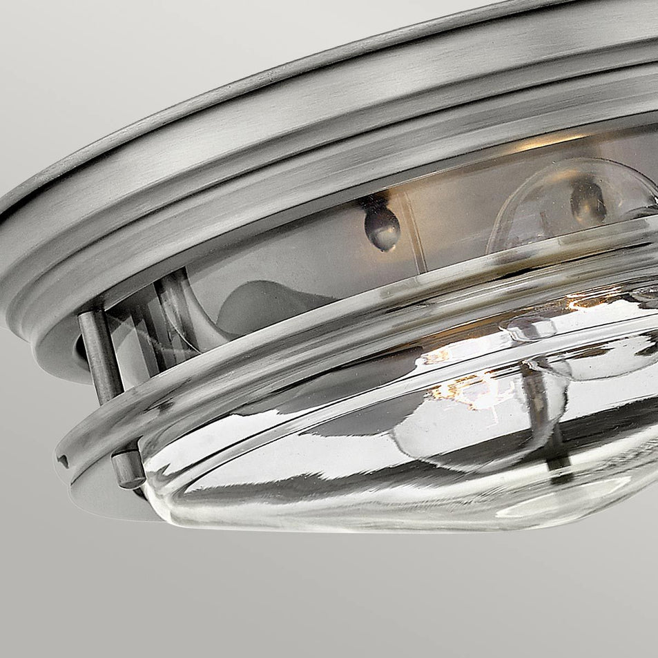 Hadrian 2 Light Flush