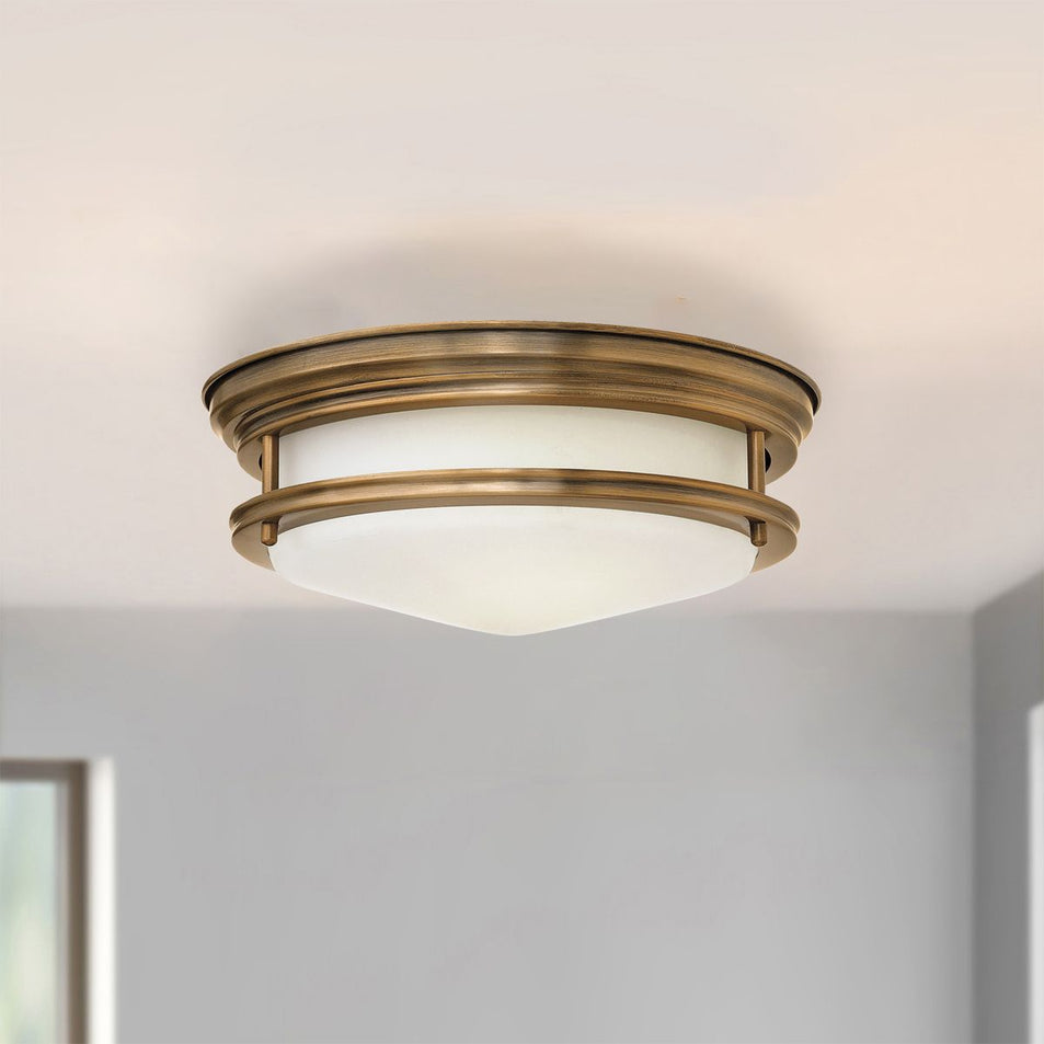 Hadrian 2 Light Flush