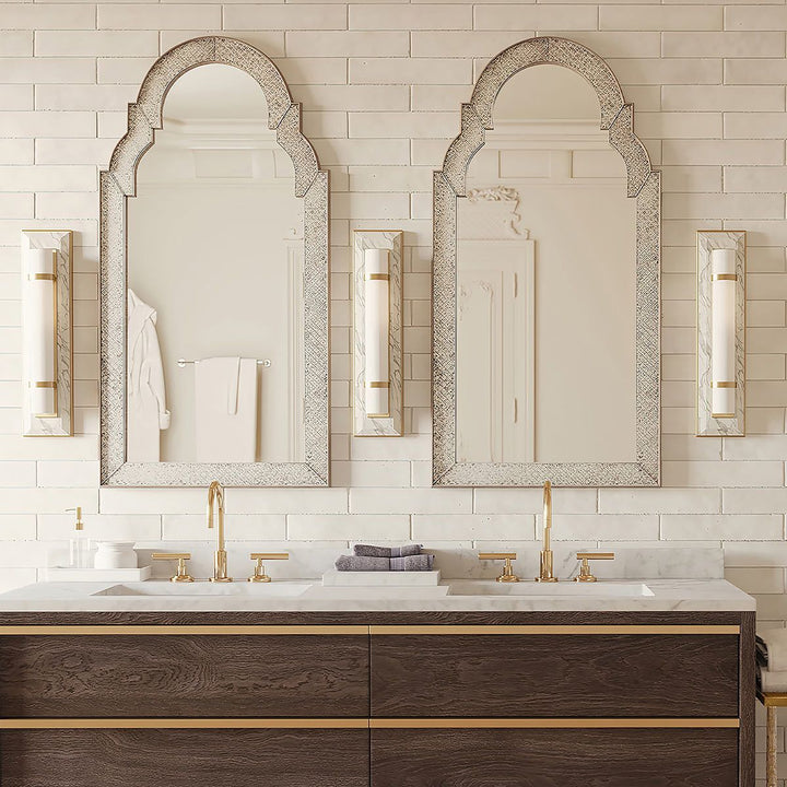 Bruneau 1 lt Wall Light