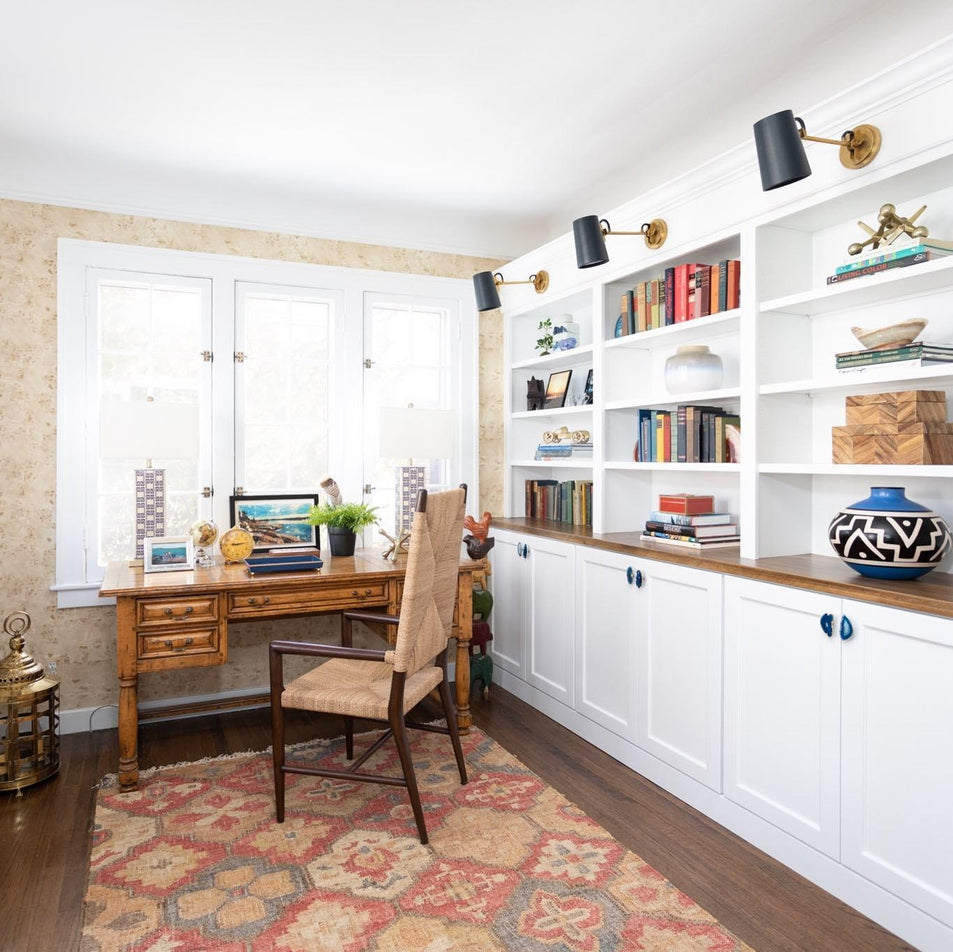 Benton Single Library Sconce, a premium Functional light by Visual Comfort & Co. Close - up image of its design.