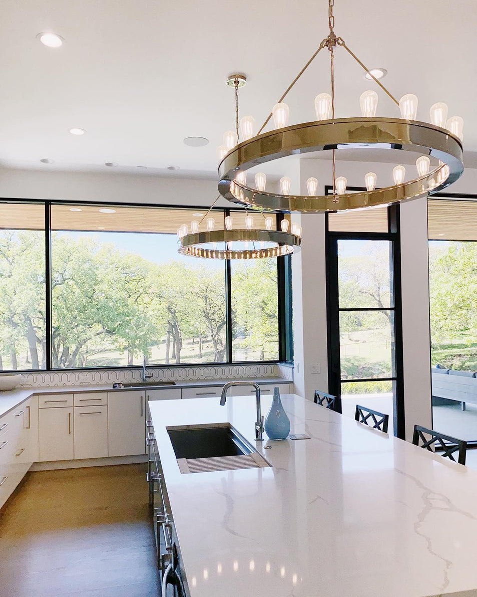 Roark 30" Modular Chandelier, a premium Chandelier light by Visual Comfort & Co. Close - up image of its design.