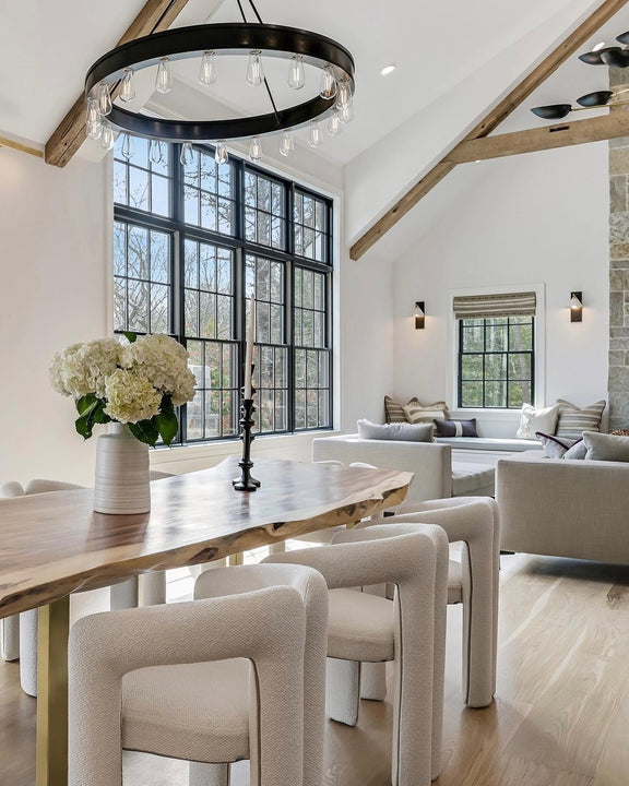 Roark 40" Modular Chandelier, a premium Chandelier light by Visual Comfort & Co. Close - up image of its design.