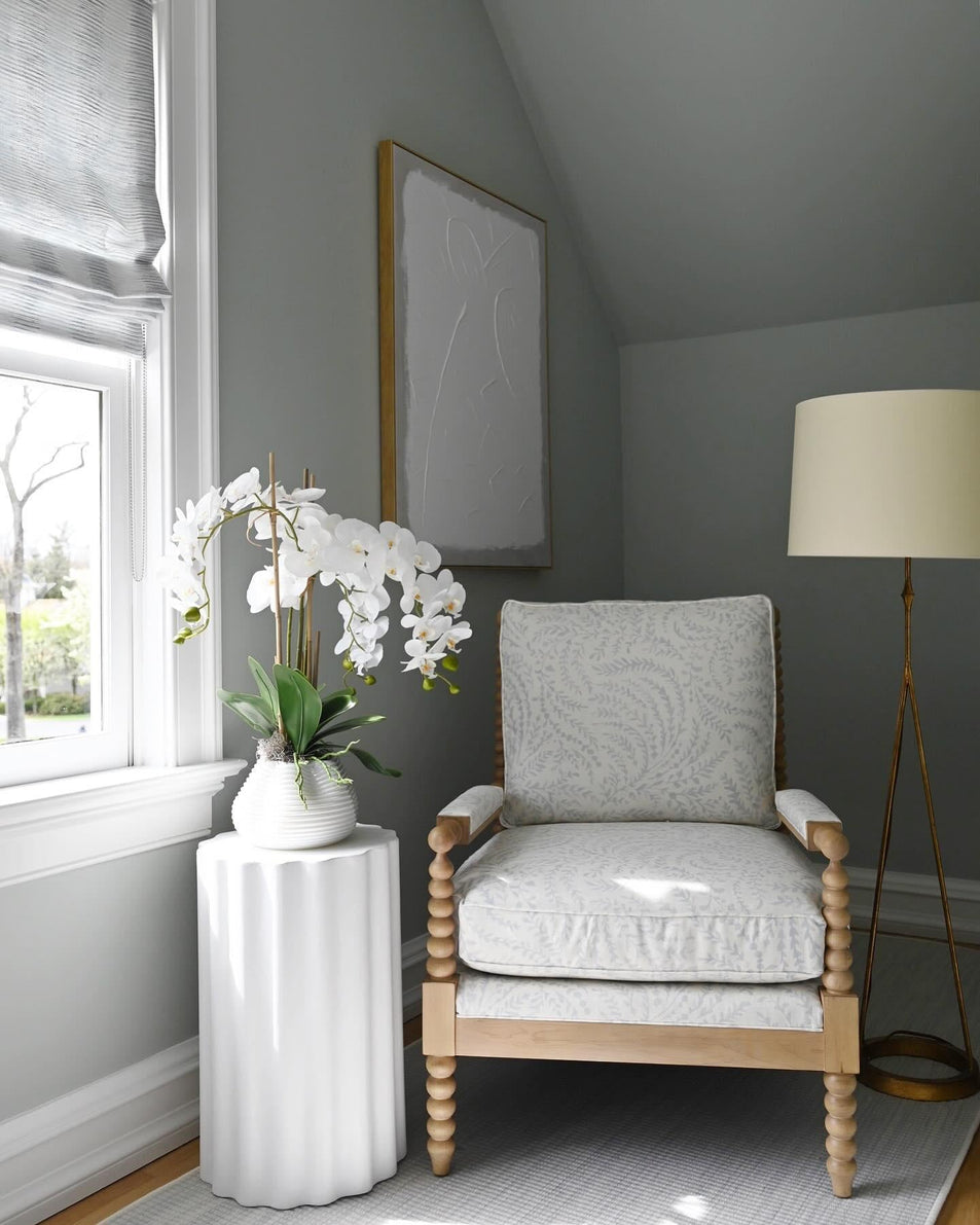 Dauphine Floor Lamp, a premium Decorative light by Visual Comfort & Co. Close - up image of its design.