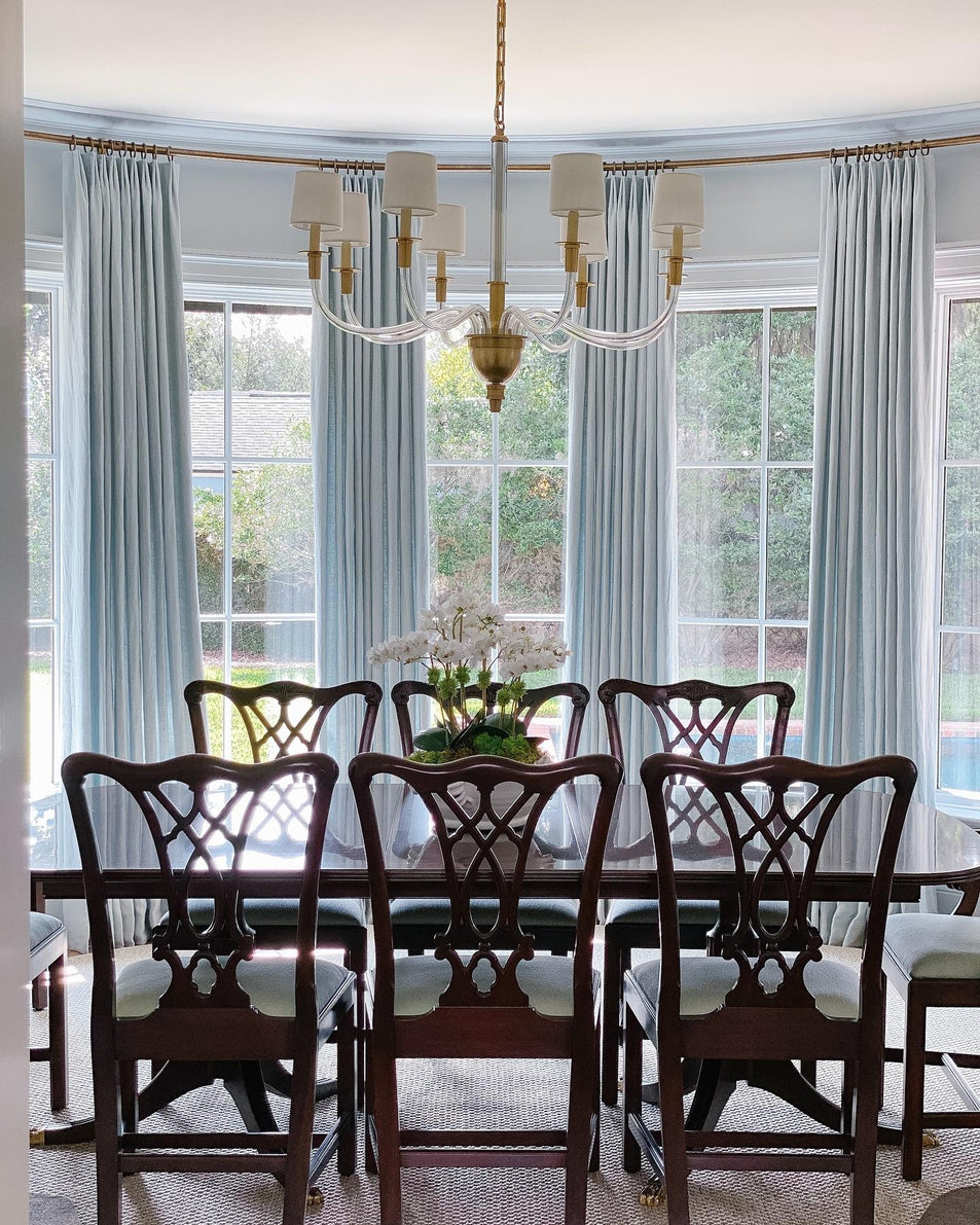 Vivian Large One - Tier Chandelier, a premium Chandelier light by Visual Comfort & Co. Close - up image of its design.