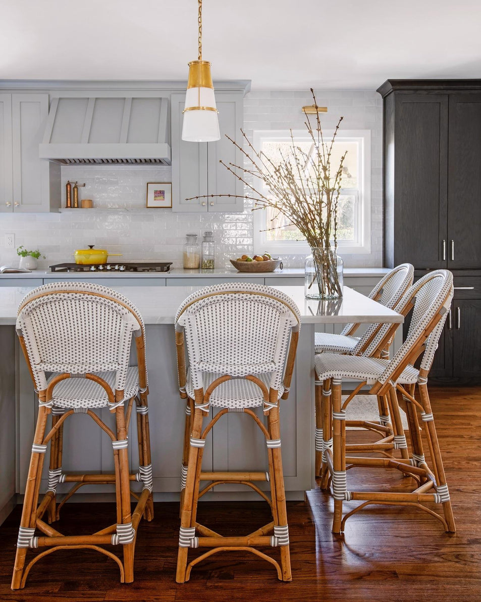 Robinson Medium Pendant, a premium Pendant light by Visual Comfort & Co. Close - up image of its design.