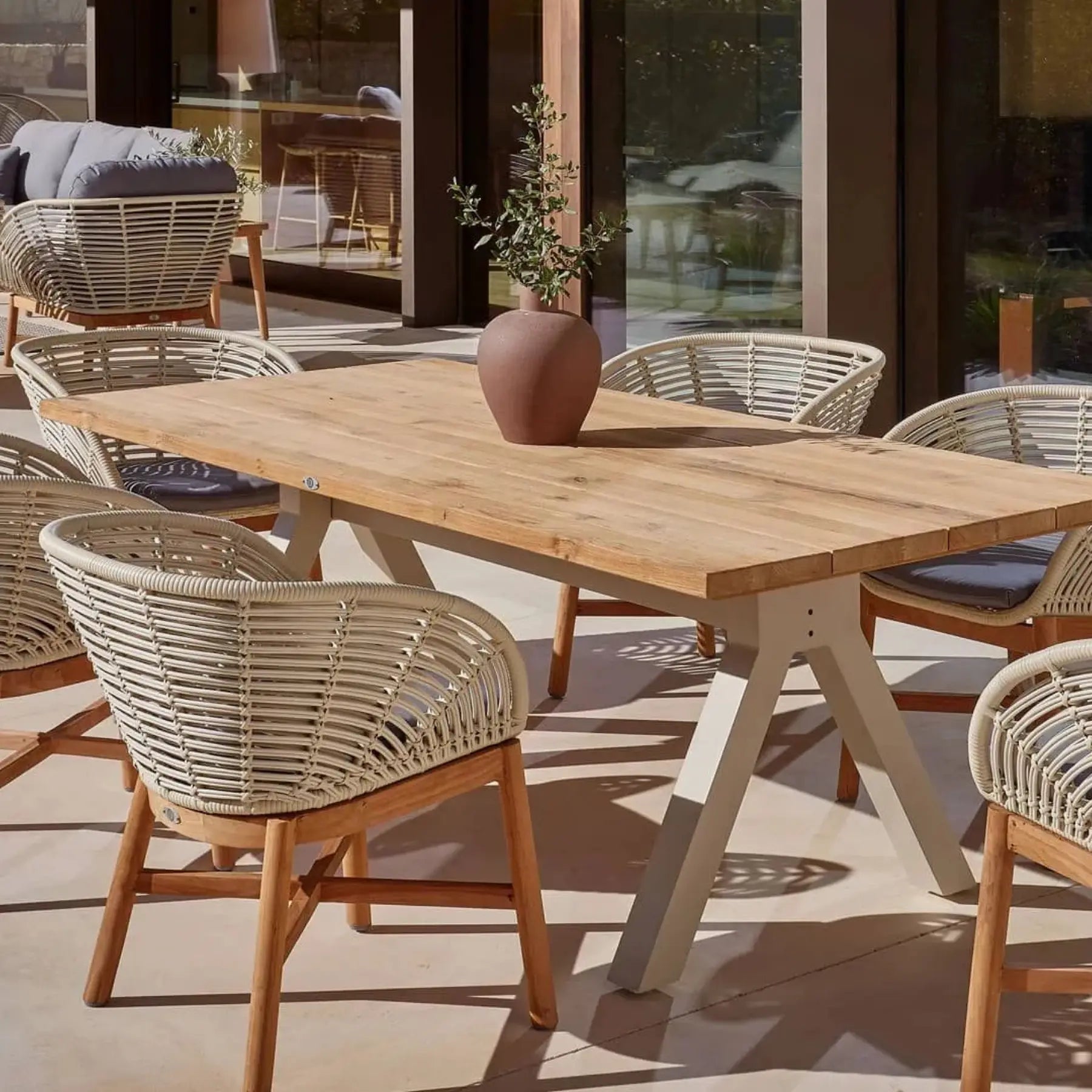 tables outdoor-furniture 